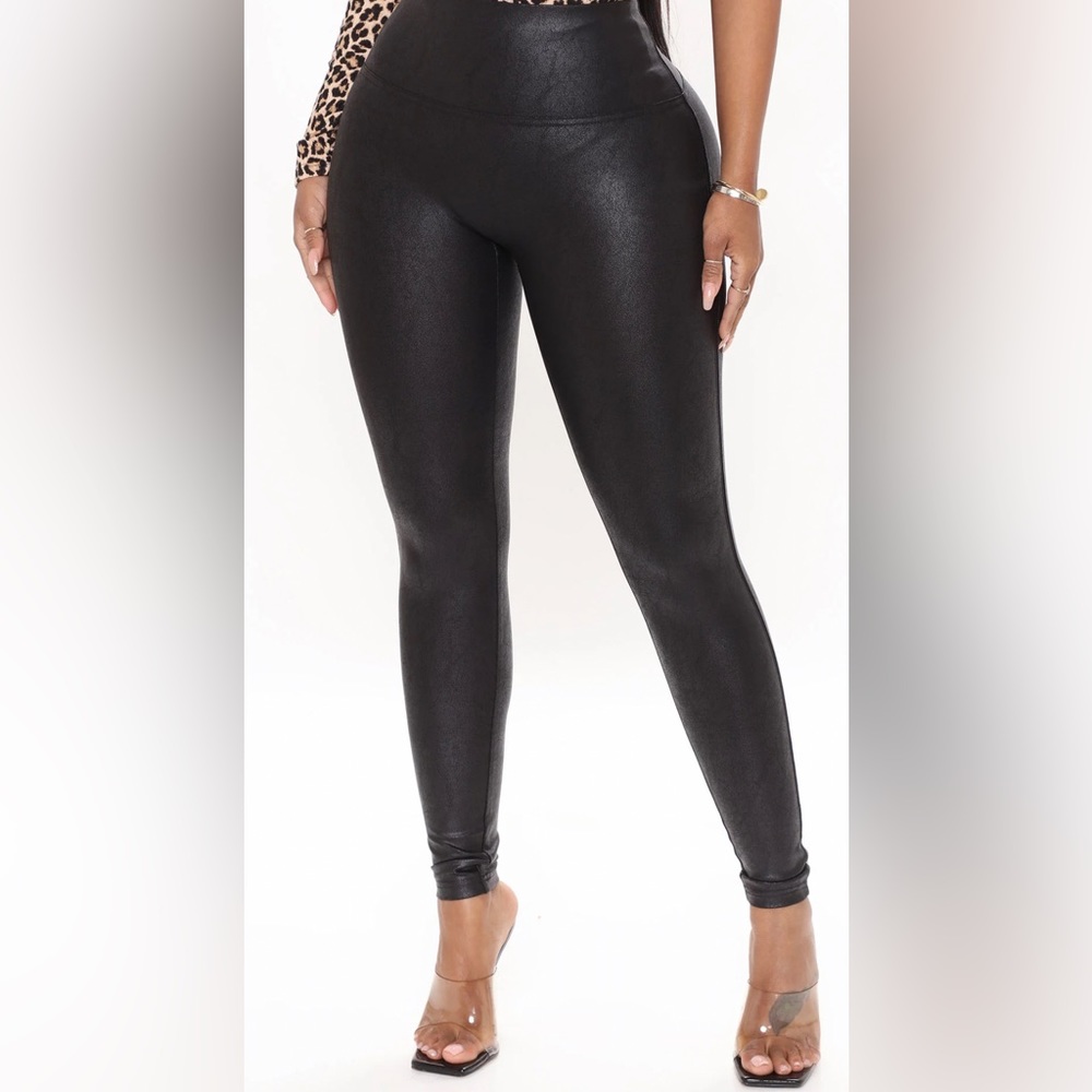 Black Leggings